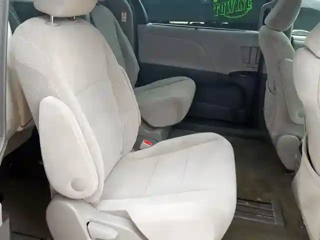 5TDKZ3DCXHS874790 2017 TOYOTA SIENNA LE-5