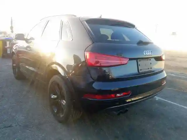 WA1BCCFS4JR019278 2018 AUDI Q3 PREMIUM-2