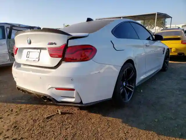 WBS4Y9C5XJAA85961 2018 BMW M4-3