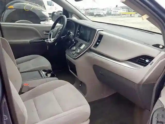5TDKZ3DCXHS874790 2017 TOYOTA SIENNA LE-4