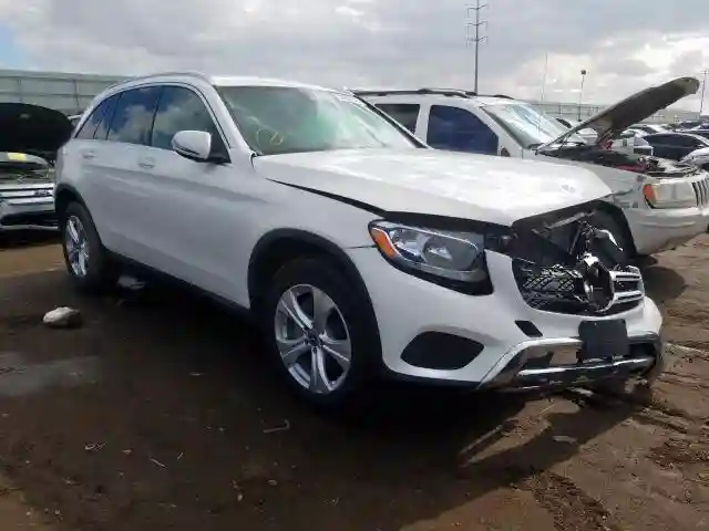 WDC0G4JB8JV067009 2018 MERCEDES-BENZ GLC 300-0