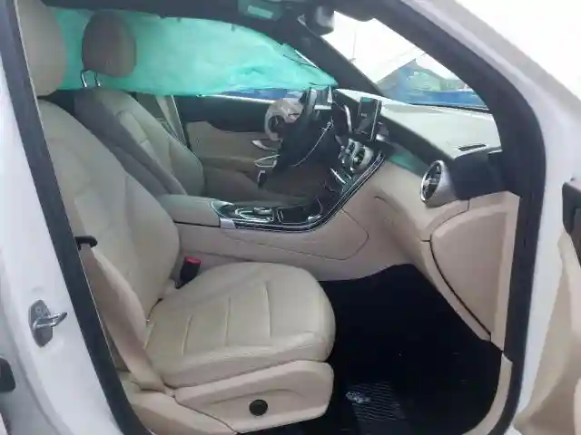 WDC0G4JB8JV067009 2018 MERCEDES-BENZ GLC 300-4
