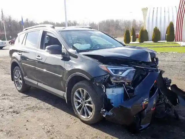 JTMDJREVXJD189046 2018 TOYOTA RAV4 HV LIMITED-0