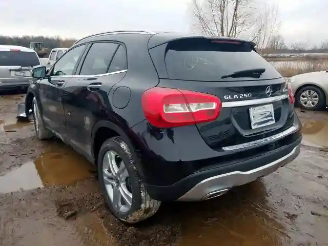 WDCTG4GB9KJ623017 2019 MERCEDES-BENZ GLA 250 4MATIC-2