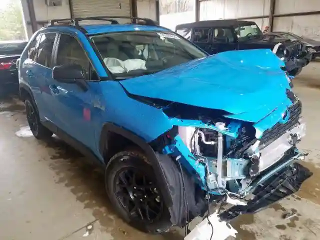 2T3H1RFV7KW045331 2019 TOYOTA RAV4 LE-0