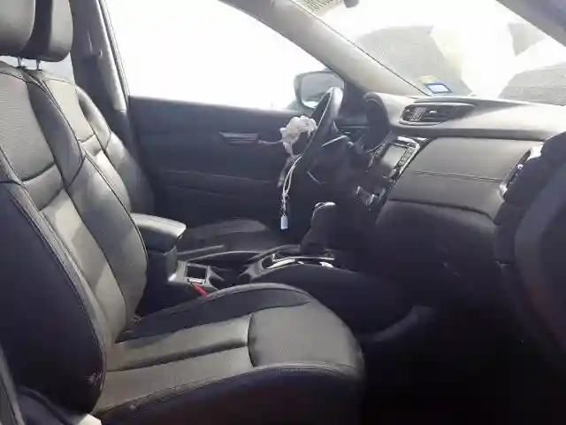 5N1AT2MT1JC847701 2018 NISSAN ROGUE S-4