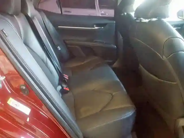4T1BZ1HKXJU505947 2018 TOYOTA CAMRY XSE-5