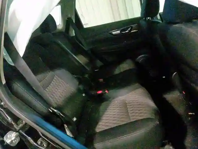 5N1AT2MT2KC788191 2019 NISSAN ROGUE S-5