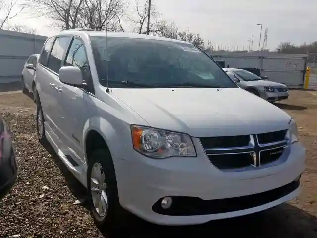 2C4RDGCG7JR265986 2018 DODGE GRAND CARAVAN SXT-0