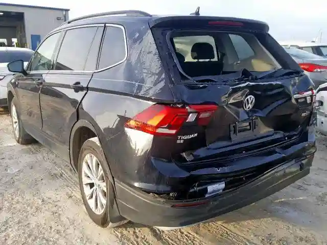 3VV2B7AX7KM107507 2019 VOLKSWAGEN TIGUAN SE-2
