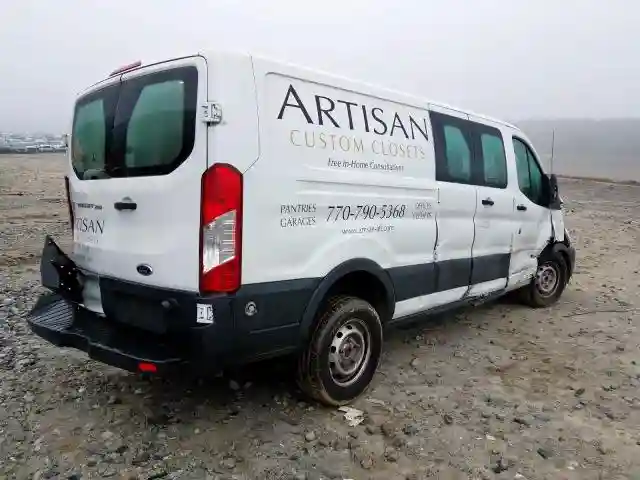 1FTYR2ZM5JKA15187 2018 FORD TRANSIT T-250-3