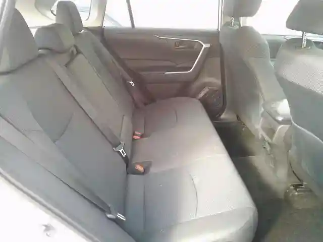 2T3H1RFV1LW069190 2020 TOYOTA RAV4 LE-5