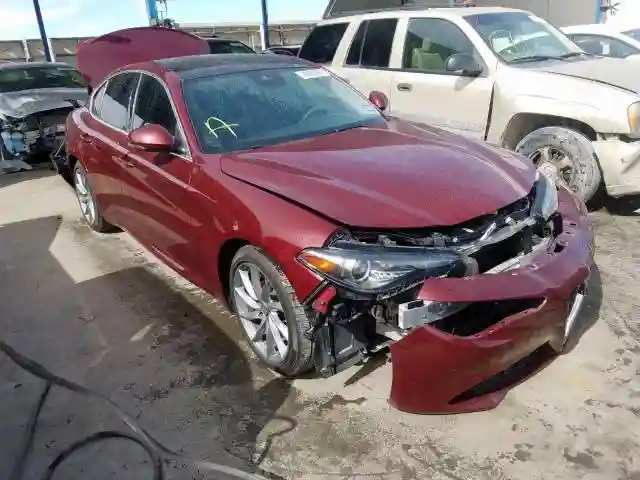 ZARFAECN1H7558573 2017 ALFA ROMEO GIULIA TI-0
