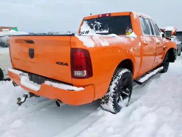 1C6RR7MT4FS690625 2015 RAM 1500 SPORT-3