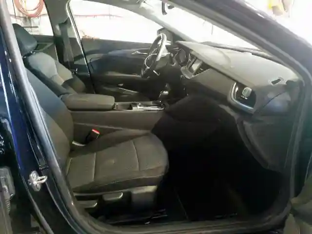 W04GU8SX7K1031992 2019 BUICK REGAL TOURX PREFERRED-4