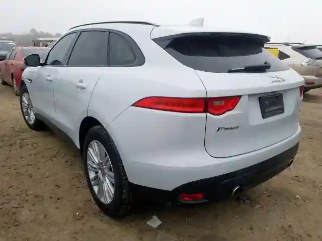 SADCJ2BV2HA494063 2017 JAGUAR F-PACE PREMIUM-2