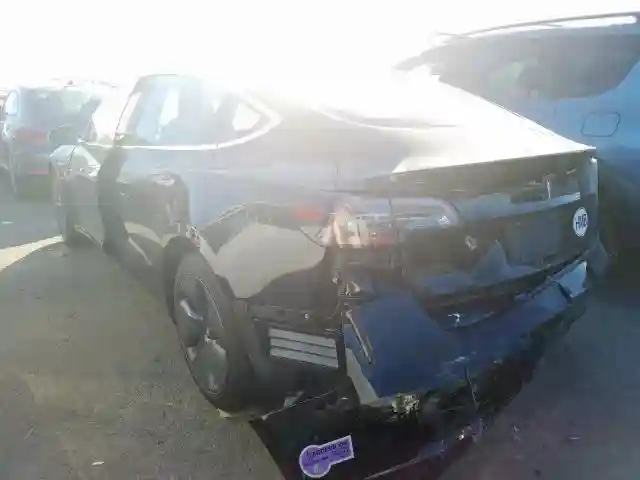 5YJ3E1EA8KF416114 2019 TESLA MODEL 3-2