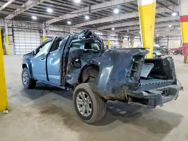 1GCHTCEA5K1215884 2019 CHEVROLET COLORADO LT-2