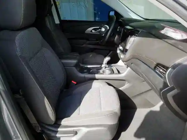 1GNERGKW5KJ148977 2019 CHEVROLET TRAVERSE LT-4