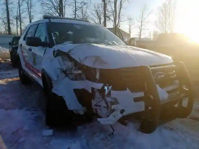 1FM5K8ARXJGB12837 2018 FORD EXPLORER POLICE INTERCEPTOR-0
