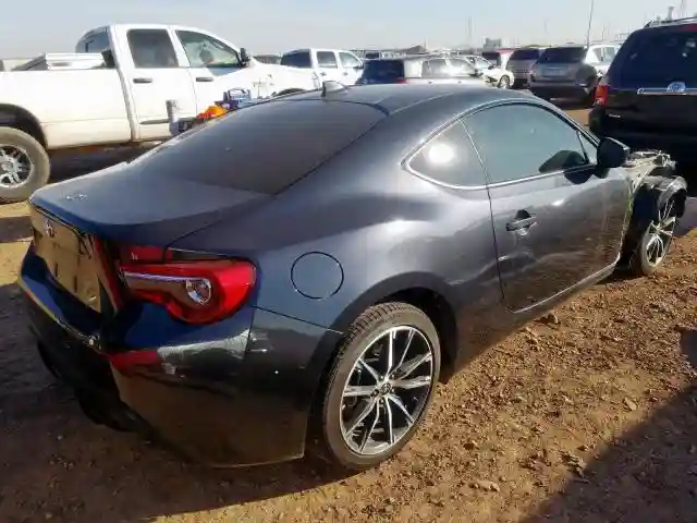 JF1ZNAA17K9703993 2019 TOYOTA 86-3