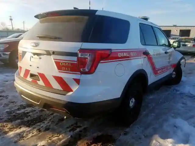1FM5K8ARXJGB12837 2018 FORD EXPLORER POLICE INTERCEPTOR-3