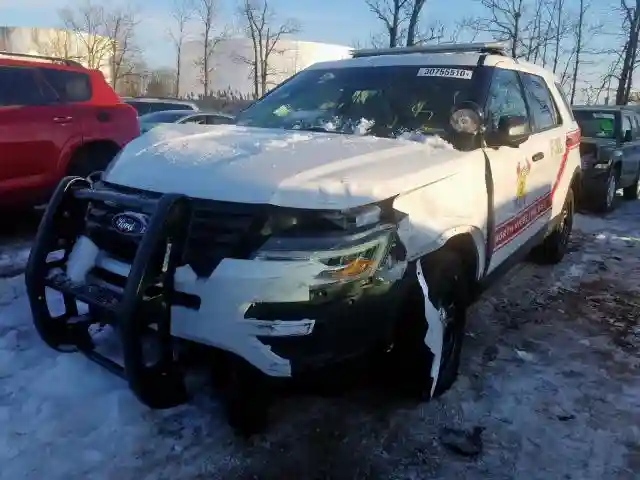 1FM5K8ARXJGB12837 2018 FORD EXPLORER POLICE INTERCEPTOR-1