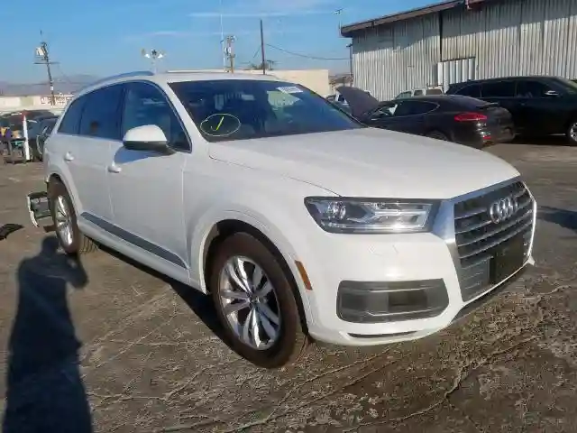 WA1AAAF76KD010727 2019 AUDI Q7 PREMIUM-0