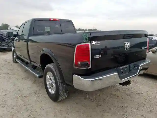 3C6UR5KL7JG148596 2018 RAM 2500 LARAMIE-2