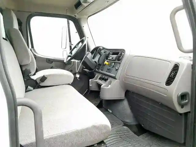 3ALACWD24KDKL0021 2019 FREIGHTLINER M2 106 MEDIUM DUTY-4
