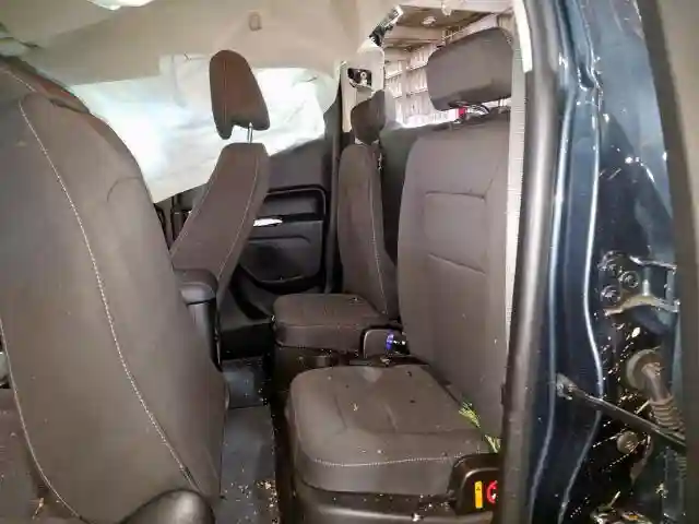 1GCHTCEA5K1215884 2019 CHEVROLET COLORADO LT-5