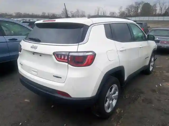 3C4NJDBB6KT628711 2019 JEEP COMPASS LATITUDE-3