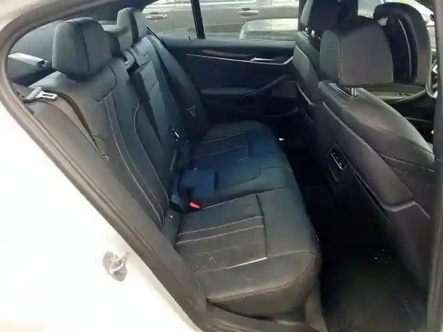 WBAJE5C56JG917895 2018 BMW 540 I-5