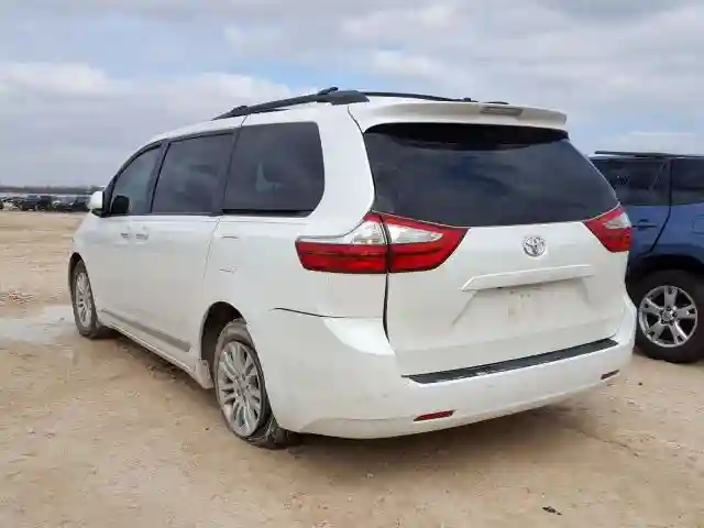 5TDYZ3DC6HS823801 2017 TOYOTA SIENNA XLE-2