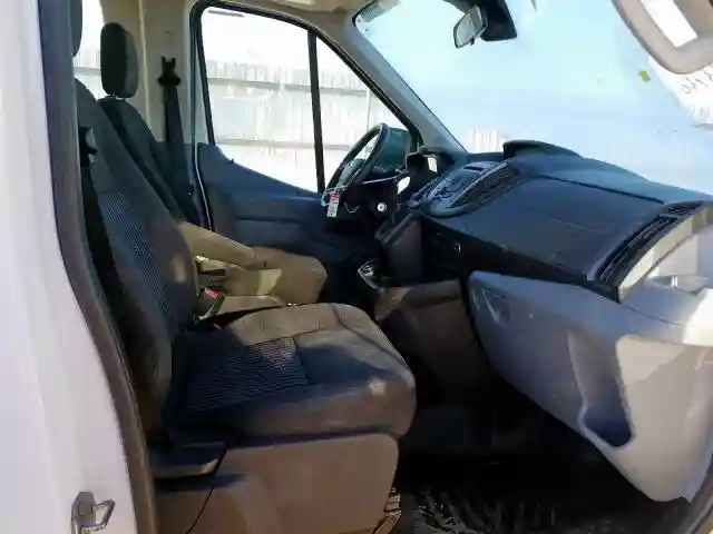 1FDZK1CM5HKA17460 2017 FORD TRANSIT T-150-4