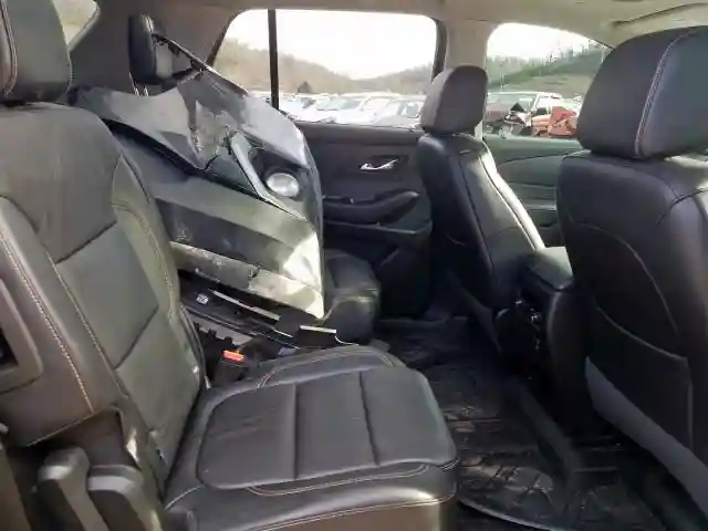 1GNEVHKWXJJ227058 2018 CHEVROLET TRAVERSE LT-5