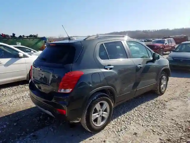 3GNCJPSB3KL129350 2019 CHEVROLET TRAX 1LT-3