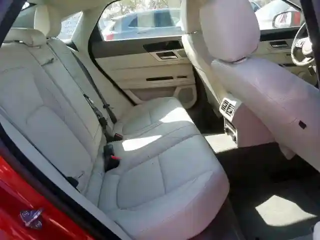 SAJBD4BV0GCY14575 2016 JAGUAR XF PREMIUM-5