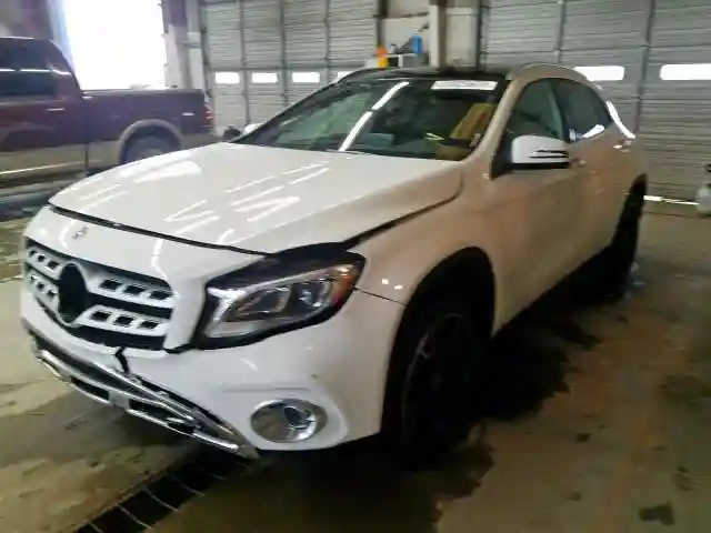 WDCTG4GB5LU024616 2020 MERCEDES-BENZ GLA 250 4MATIC-1