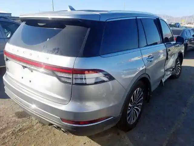 5LM5J7XC9LGL03651 2020 LINCOLN AVIATOR RESERVE-3