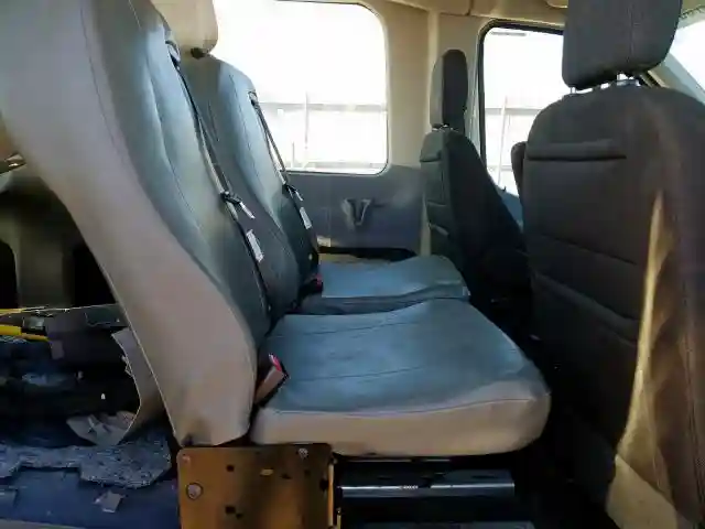 1FDZK1CM5HKA17460 2017 FORD TRANSIT T-150-5