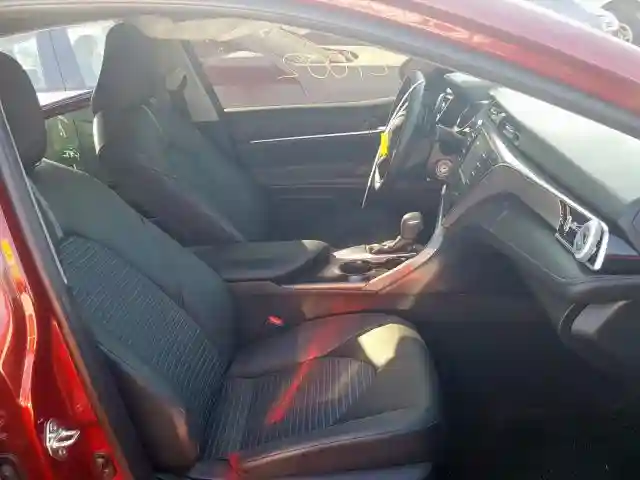4T1B11HK7JU509283 2018 TOYOTA CAMRY L-4