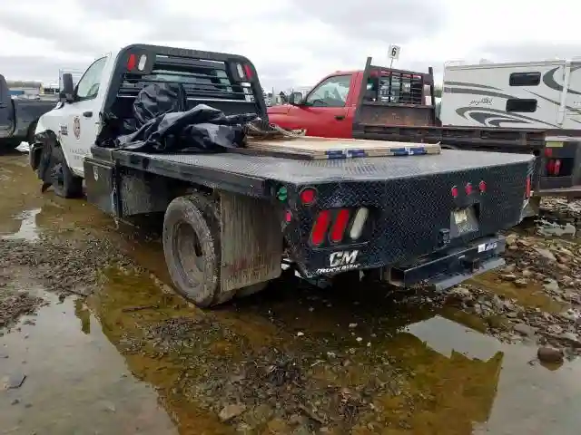 3C7WRTBL2FG592937 2015 RAM 3500-2
