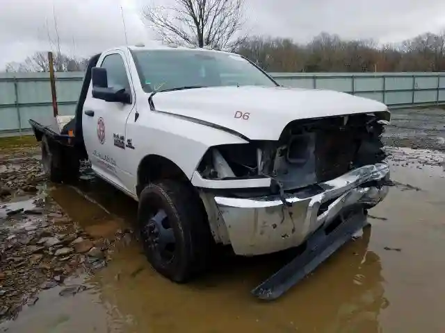 3C7WRTBL2FG592937 2015 RAM 3500-0