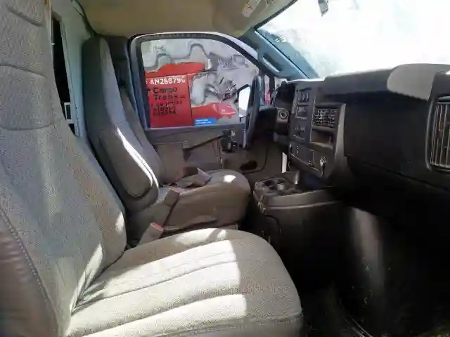1HA3GTCG3HN008767 2017 CHEVROLET EXPRESS G3500-4