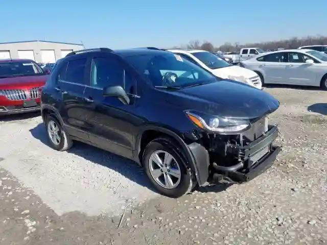 3GNCJPSB3KL129350 2019 CHEVROLET TRAX 1LT-0