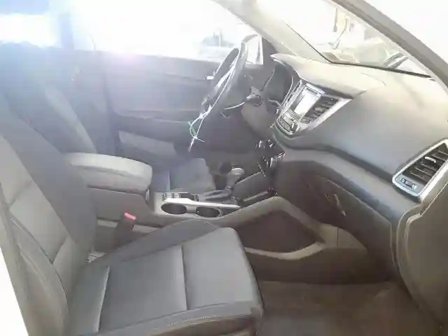 KM8J3CA26HU541213 2017 HYUNDAI TUCSON LIMITED-4
