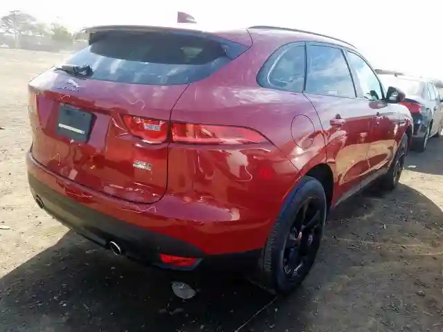 SADCJ2BV6HA894028 2017 JAGUAR F-PACE PREMIUM-3