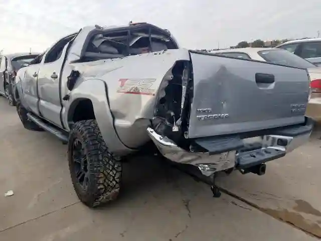 5TFJU4GN7FX078468 2015 TOYOTA TACOMA DOUBLE CAB PRERUNNER-2
