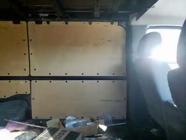 1N6BF0KY7JN812231 2018 NISSAN NV 1500 S-5